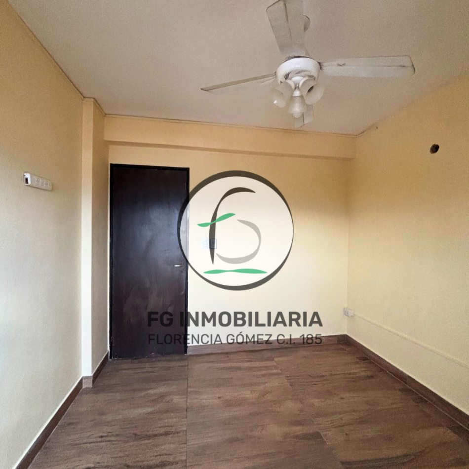 OPORTUNIDAD DEPARTAMENTO RECICLADO A NUEVO - AV. EJERCITO DEL NORTE AL 200