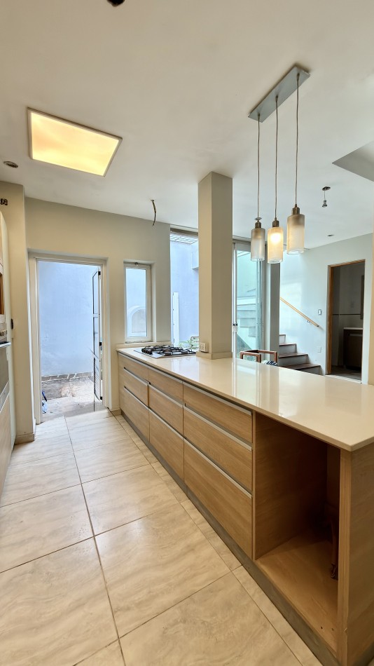ALQUILER CASA 