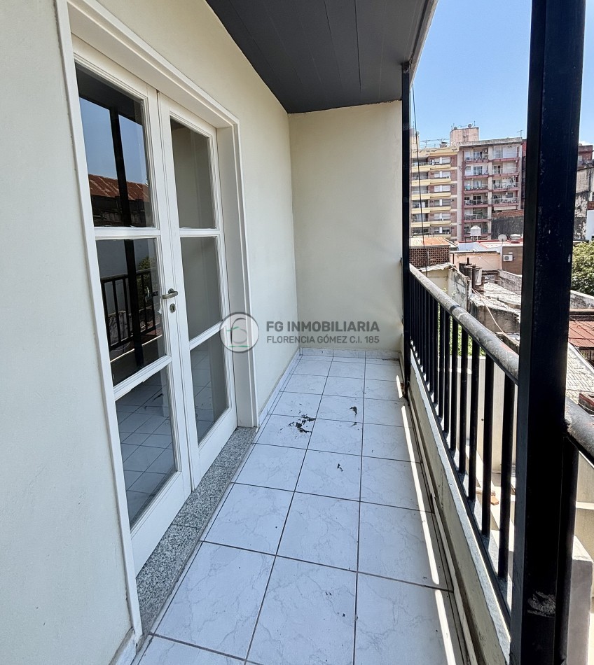 VENTA DEPARTAMENTO GRAL. PAZ 200